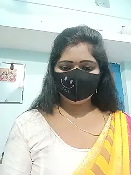 Snapshot of beautiful-Nisha chatting on 28, 7, 2026 beautiful-Nisha online show from 28, 7, 2026