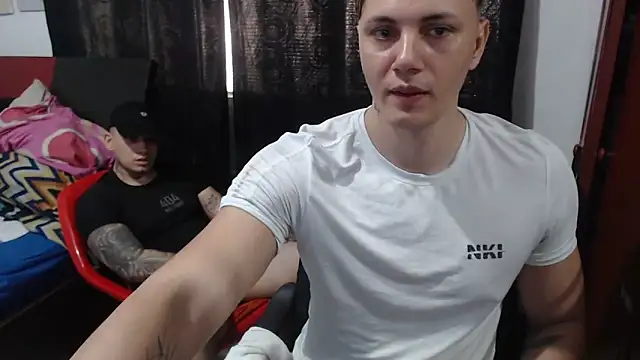 Snapshot of kike_energy chatting on 17, 9, 2025 kike energy online show from 17, 9, 2025