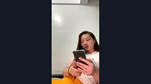 Snapshot of TenishaFontanini chatting on 15, 7, 2026 TenishaFontanini online show from 15, 7, 2026