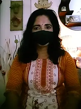 Snapshot of Laila-202 chatting on 28, 7, 2026 Laila-202 online show from 28, 7, 2026