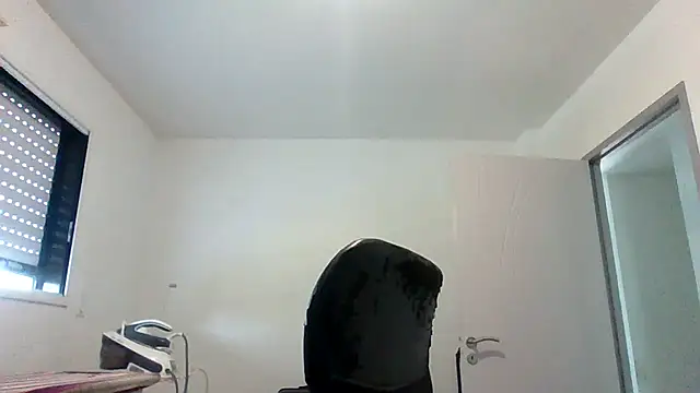 Snapshot of TONY161171 chatting on 16, 7, 2026 TONY161171 online show from 16, 7, 2026