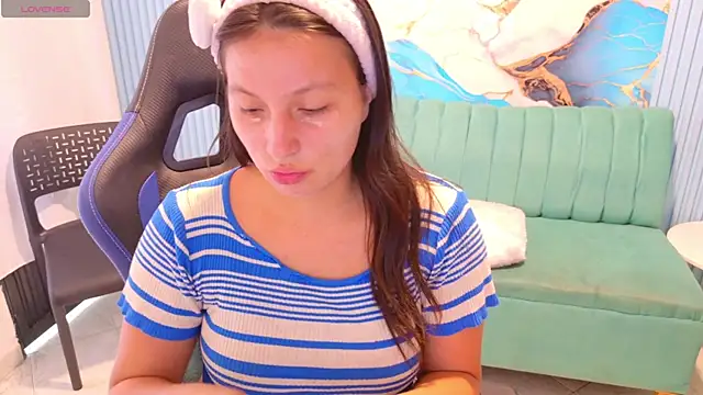 Snapshot of Maya_boobss chatting on 16, 7, 2026 Maya boobss online show from 16, 7, 2026