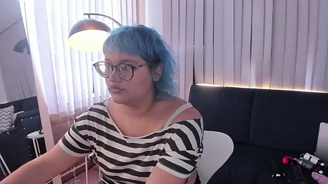 Blue Cherry online show from 21, 7, 2026