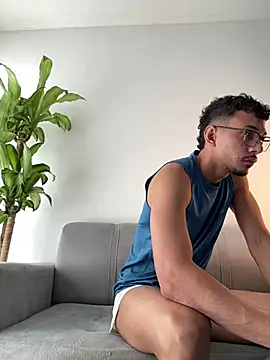 Phillip collinss online show from 31, 7, 2026