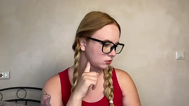 Snapshot of AngelMia_92 chatting on 29, 7, 2026 AngelMia 92 online show from 29, 7, 2026