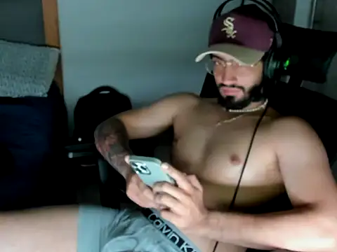 Thiagox2002 online show from 23, 7, 2026