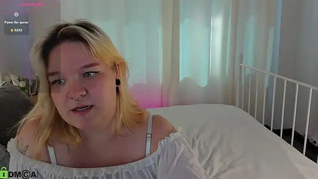 Alice Suun online show from 27, 7, 2026