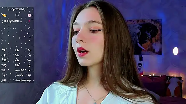 Aura Lune  online show from 27, 7, 2026