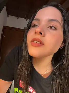 Snapshot of IvyValentine chatting on 17, 2, 2025 IvyValentine online show from 17, 2, 2025