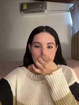 Snapshot of IvyValentine chatting on 7, 3, 2025 IvyValentine online show from 7, 3, 2025