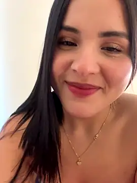 Snapshot of IvyValentine chatting on 16, 10, 2025 IvyValentine online show from 16, 10, 2025