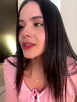 Snapshot of IvyValentine chatting on 17, 10, 2025 IvyValentine online show from 17, 10, 2025