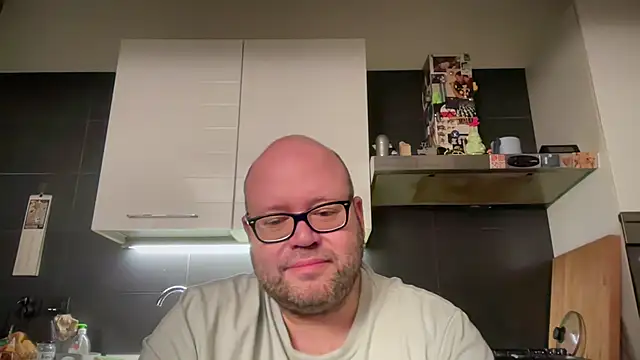 theitalianbear online show from 2, 12, 2024