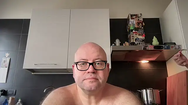 theitalianbear online show from 22, 9, 2025