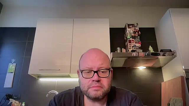 theitalianbear online show from 8, 5, 2026
