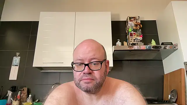 Snapshot of theitalianbear chatting on 31, 7, 2026 theitalianbear online show from 31, 7, 2026