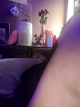 Maddiivy6996 online show from 7, 5, 2026
