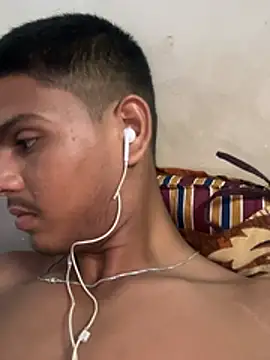 Snapshot of Suryansh_0218 chatting on 26, 7, 2026 Suryansh 0218 online show from 26, 7, 2026