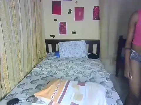 Snapshot of -Rosy chatting on 28, 7, 2026 -Rosy online show from 28, 7, 2026