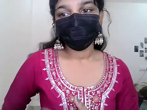 Snapshot of TANNU_SONI_ chatting on 3, 8, 2026 TANNU SONI online show from 3, 8, 2026