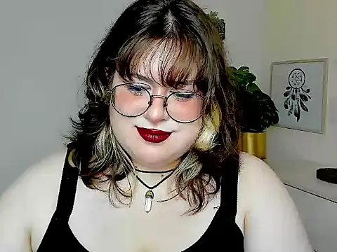 OpheliaLush online show from 4, 8, 2026