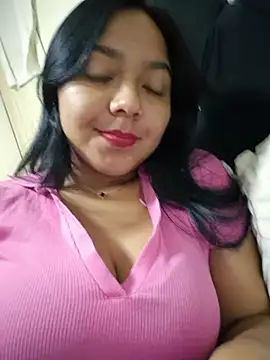 Snapshot of Isabell_rosety chatting on 29, 7, 2026 Isabell rosety online show from 29, 7, 2026