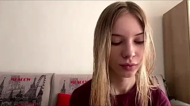 Snapshot of KatPatrin chatting on 7, 8, 2026 KatPatrin online show from 7, 8, 2026