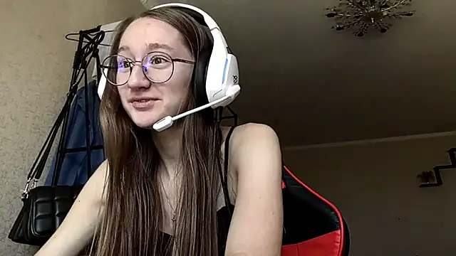 Snapshot of RivaGradford chatting on 8, 8, 2026 RivaGradford online show from 8, 8, 2026