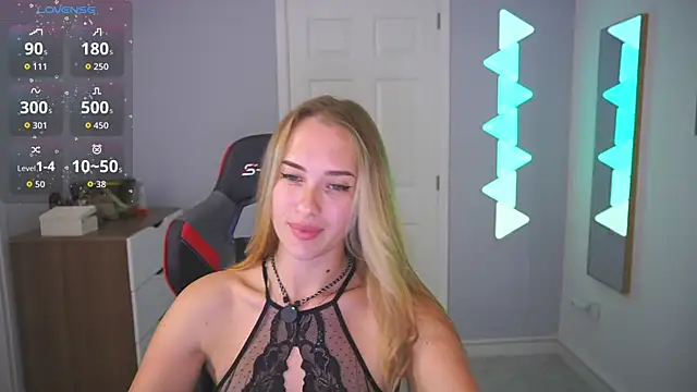 DanikaDillan online show from 17, 7, 2026