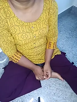 Snapshot of Hot_madhu5 chatting on 5, 8, 2026 Hot madhu5 online show from 5, 8, 2026