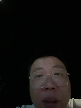 Snapshot of ElevenBOSS chatting on 4, 8, 2026 ElevenBOSS online show from 4, 8, 2026