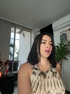 Snapshot of HannaBeckett chatting on 13, 2, 2026 HannaBeckett online show from 13, 2, 2026