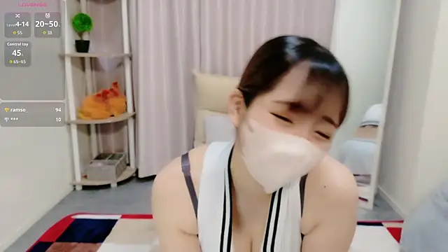 moeka- online show from 5, 8, 2026