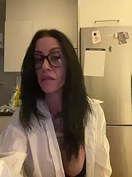 Snapshot of lapunkt89 chatting on 8, 8, 2026 lapunkt89 online show from 8, 8, 2026