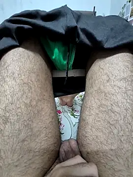 desiguytall online show from 4, 8, 2026