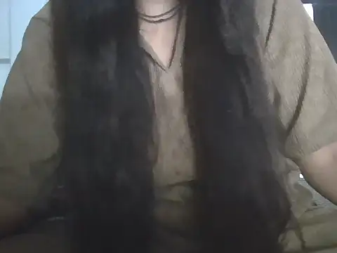 Miss Inaya online show from 5, 8, 2026