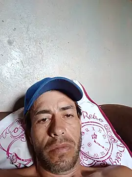 Snapshot of quepeque chatting on 4, 8, 2026 quepeque online show from 4, 8, 2026