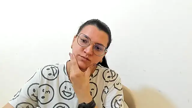 MARILYN GARCIA online show from 6, 11, 2025