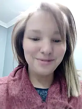 Tinybabeplays online show from 6, 8, 2026