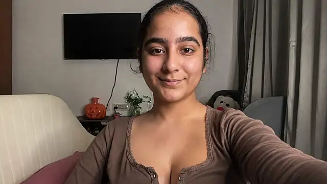 Gurpreet587 online show from 6, 8, 2026