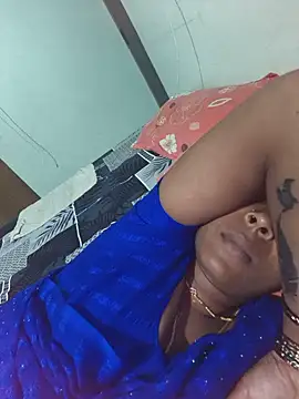 Snapshot of Lovely_Thendral chatting on 7, 8, 2026 Lovely Thendral online show from 7, 8, 2026