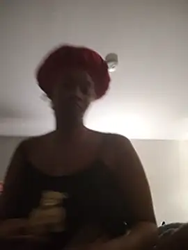 Redqueen82 online show from 7, 8, 2026