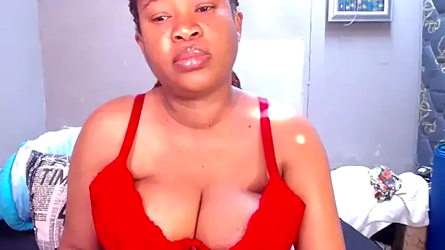 Snapshot of BigAreola26 chatting on 24, 10, 2025 BigAreola26 online show from 24, 10, 2025