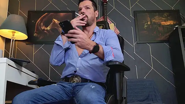 Snapshot of ChrisKox chatting on 1, 11, 2025 ChrisKox online show from 1, 11, 2025