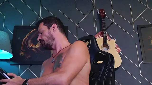 Snapshot of ChrisKox chatting on 15, 2, 2026 ChrisKox online show from 15, 2, 2026