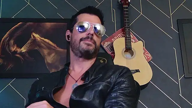 Snapshot of ChrisKox chatting on 4, 3, 2026 ChrisKox online show from 4, 3, 2026