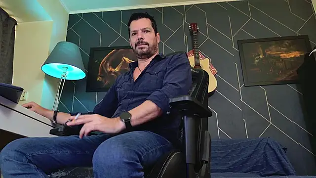 Snapshot of ChrisKox chatting on 16, 3, 2026 ChrisKox online show from 16, 3, 2026