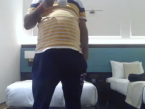 Snapshot of rarindam17 chatting on 22, 2, 2026 rarindam17 online show from 22, 2, 2026