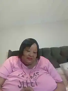 Snapshot of nancy111 chatting on 12, 5, 2026 nancy111 online show from 12, 5, 2026