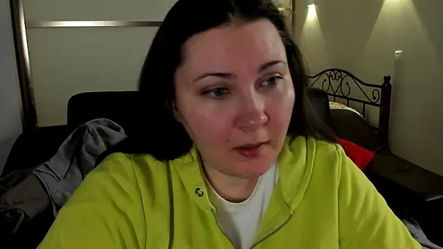 Snapshot of MarySwon chatting on 7, 3, 2025 MarySwon online show from 7, 3, 2025